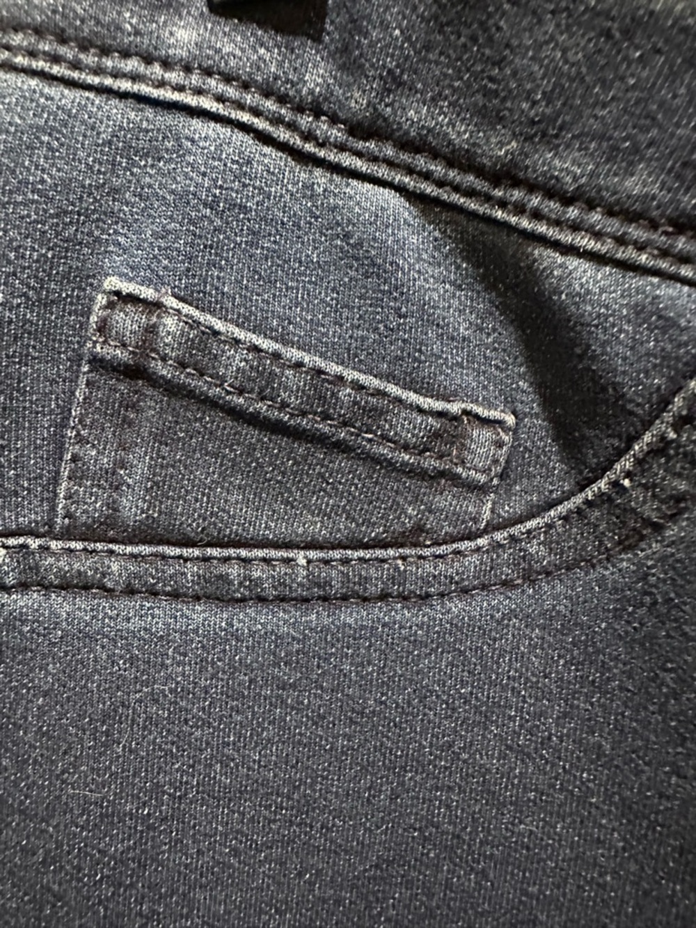 Peter Nygard Navy and White Ankle/Cropped Jeans